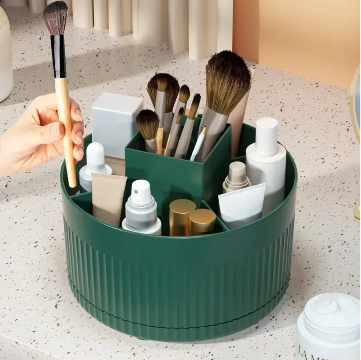 Boîte de Rangement De Maquillage Rotative "GlamSpin"