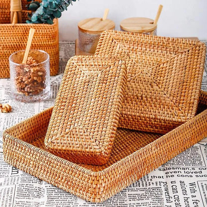 Panier Tressé en Rotin "Rattan Harmony"