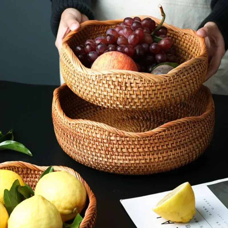 Panier Tressé en Rotin "Rattan Harmony"